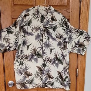 Tropical Leaf Print Button-Up Shirt